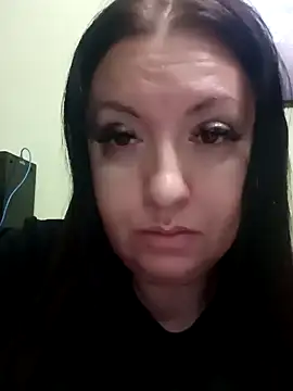 Snapshot of Veronica-Celie chatting on 12/31/24, 11:06 Veronica-Celie online show from 12/31/24, 11:06