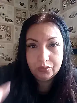Snapshot of Veronica-Celie chatting on 01/09/25, 12:30 Veronica-Celie online show from 01/09/25, 12:30
