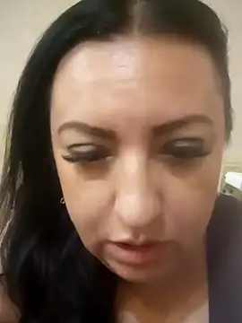 Snapshot of Veronica-Celie chatting on 07/07/26, 09:07 Veronica-Celie online show from 07/07/26, 09:07
