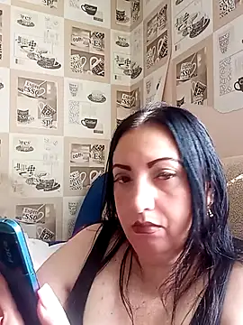 Snapshot of Veronica-Celie chatting on 09/30/25, 10:54 Veronica-Celie online show from 09/30/25, 10:54