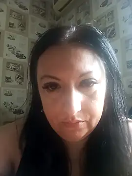 Snapshot of Veronica-Celie chatting on 05/11/26, 08:49 Veronica-Celie online show from 05/11/26, 08:49