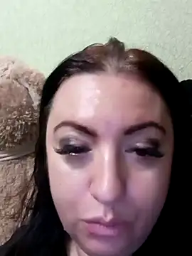 Snapshot of Veronica-Celie chatting on 01/03/25, 08:22 Veronica-Celie online show from 01/03/25, 08:22