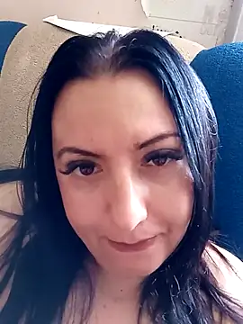 Snapshot of Veronica-Celie chatting on 09/22/25, 11:16 Veronica-Celie online show from 09/22/25, 11:16