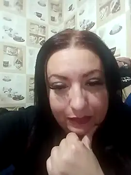 Snapshot of Veronica-Celie chatting on 12/25/24, 01:51 Veronica-Celie online show from 12/25/24, 01:51