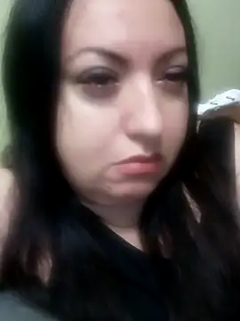 Snapshot of Veronica-Celie chatting on 03/03/25, 08:11 Veronica-Celie online show from 03/03/25, 08:11