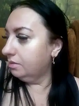 Veronica-Celie online show from 11/07/25, 08:46