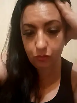 Snapshot of Veronica-Celie chatting on 07/04/26, 09:41 Veronica-Celie online show from 07/04/26, 09:41