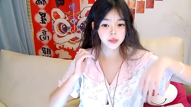 mango-a online show from 02/21/25, 12:27