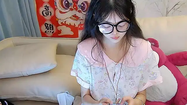 mango-a online show from 03/21/25, 12:50