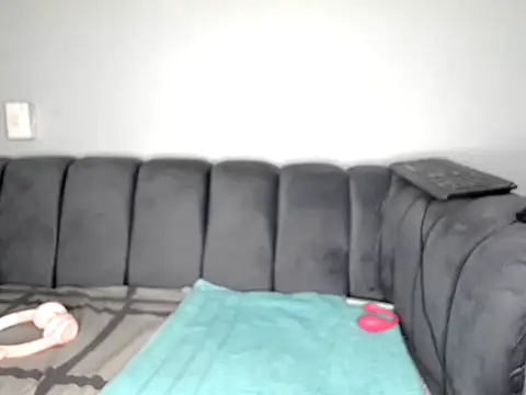 Pearl 00 online show from 03/10/26, 09:24