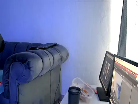 Pearl 00 online show from 03/14/26, 12:22