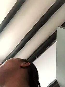 Pearl 00 online show from 01/10/26, 12:33