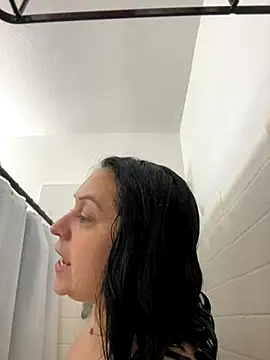 AlyssiaAmoreXO online show from 11/28/25, 06:30