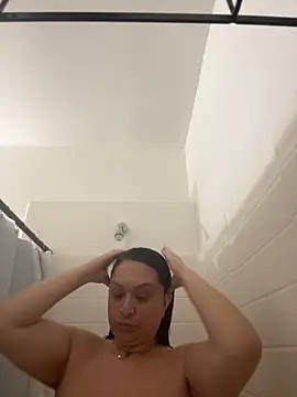 AlyssiaAmoreXO online show from 11/01/25, 10:47