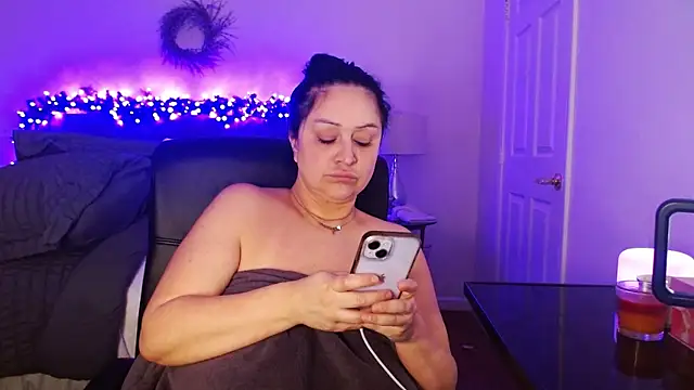 Snapshot of AlyssiaAmoreXO chatting on 01/14/26, 07:17 AlyssiaAmoreXO online show from 01/14/26, 07:17