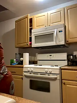 AlyssiaAmoreXO online show from 10/30/25, 02:36