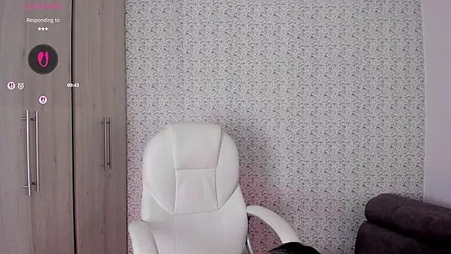 Sarajonnes online show from 10/23/25, 09:52