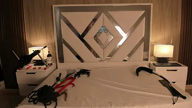 ValentinaThomas online show from 09/08/25, 07:35