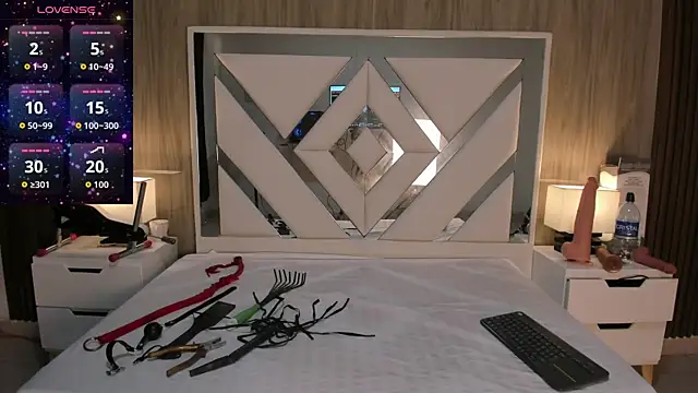 ValentinaThomas online show from 10/23/25, 07:34