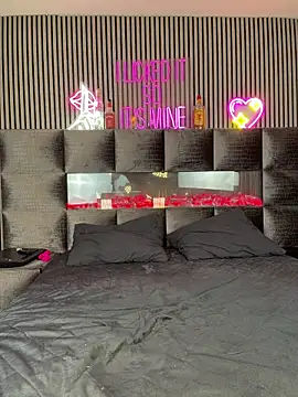 MilaMaaay online show from 03/02/26, 09:55