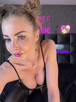 MilaMaaay online show from 01/31/26, 07:12