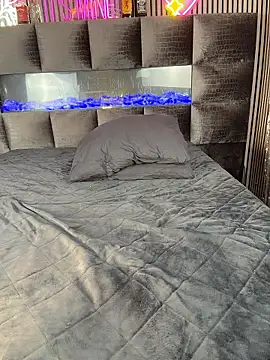 MilaMaaay online show from 01/10/26, 08:37