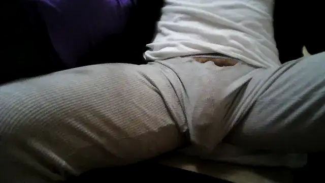 xxxlhung4uxxx online show from 07/07/26, 01:30