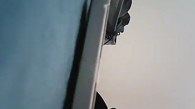 Snapshot of xxxlhung4uxxx chatting on 10/11/25, 12:33 xxxlhung4uxxx online show from 10/11/25, 12:33