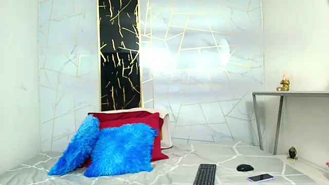 Celestial Queen  online show from 04/28/26, 12:31