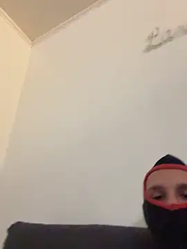 Snapshot of lescro95_ chatting on 03/03/26, 05:20 lescro95 online show from 03/03/26, 05:20