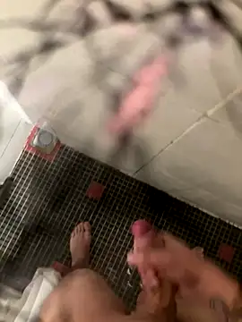 lescro95  online show from 11/02/25, 03:06