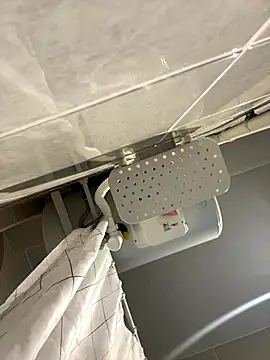 Snapshot of lescro95_ chatting on 01/06/26, 10:52 lescro95 online show from 01/06/26, 10:52