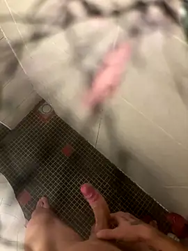 lescro95  online show from 11/01/25, 12:10