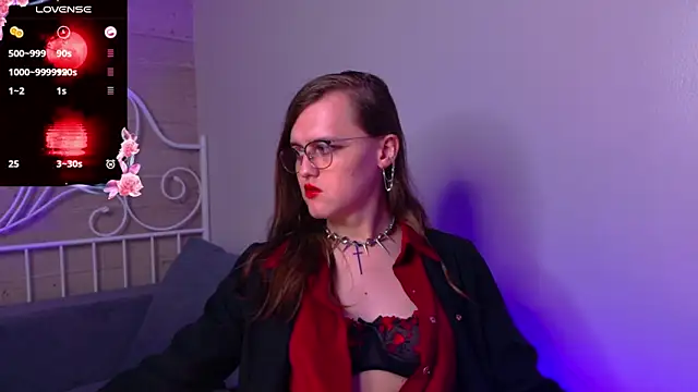 YukoFanee online show from 12/20/25, 08:22