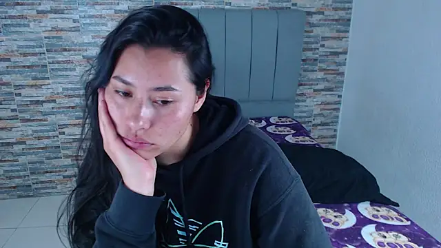  joy yva online show from 10/26/25, 02:34