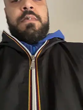 Dikkiduohottt online show from 03/12/26, 09:46