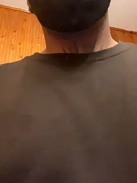 Dikkiduohottt online show from 12/15/25, 04:24