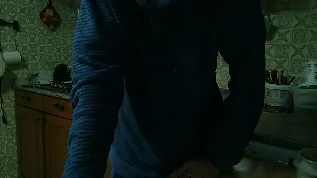 Snapshot of VeneRed chatting on 01/06/26, 03:27 VeneRed online show from 01/06/26, 03:27