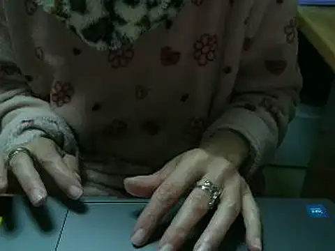 Snapshot of VeneRed chatting on 03/22/26, 06:20 VeneRed online show from 03/22/26, 06:20