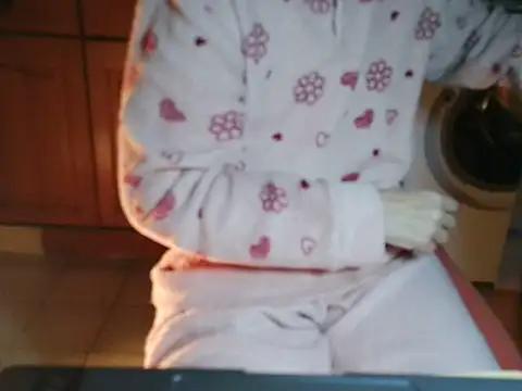 Snapshot of VeneRed chatting on 02/08/26, 04:54 VeneRed online show from 02/08/26, 04:54