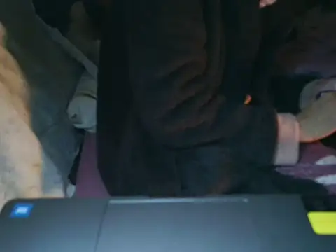 Snapshot of VeneRed chatting on 01/15/26, 09:18 VeneRed online show from 01/15/26, 09:18