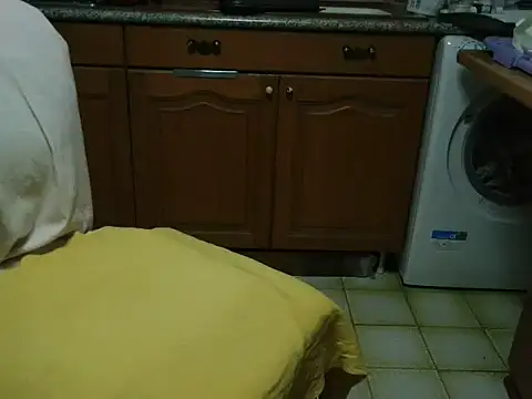 Snapshot of VeneRed chatting on 03/07/26, 07:19 VeneRed online show from 03/07/26, 07:19