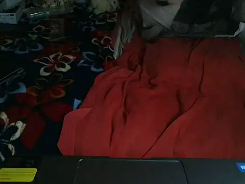 Snapshot of VeneRed chatting on 03/09/26, 07:06 VeneRed online show from 03/09/26, 07:06