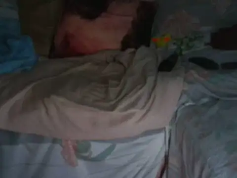 VeneRed online show from 12/03/25, 05:12