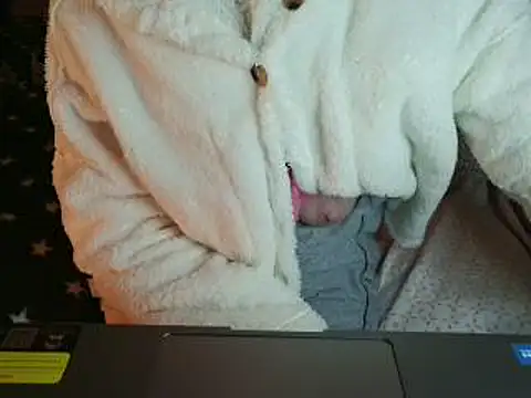 Snapshot of VeneRed chatting on 02/28/26, 08:47 VeneRed online show from 02/28/26, 08:47