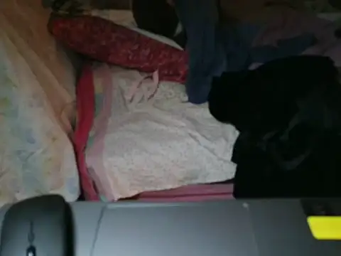 Snapshot of VeneRed chatting on 01/10/26, 04:46 VeneRed online show from 01/10/26, 04:46