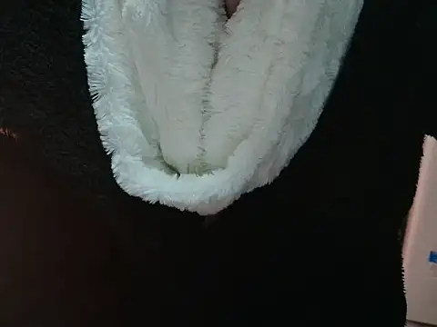 Snapshot of VeneRed chatting on 03/31/26, 06:10 VeneRed online show from 03/31/26, 06:10