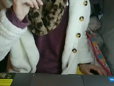 Snapshot of VeneRed chatting on 03/01/26, 08:58 VeneRed online show from 03/01/26, 08:58