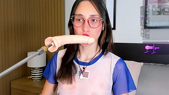 doll bella  online show from 01/15/26, 07:50