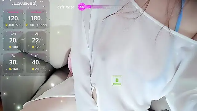 Snapshot of CN-Shanshan chatting on 10/19/25, 01:25 CN-Shanshan online show from 10/19/25, 01:25